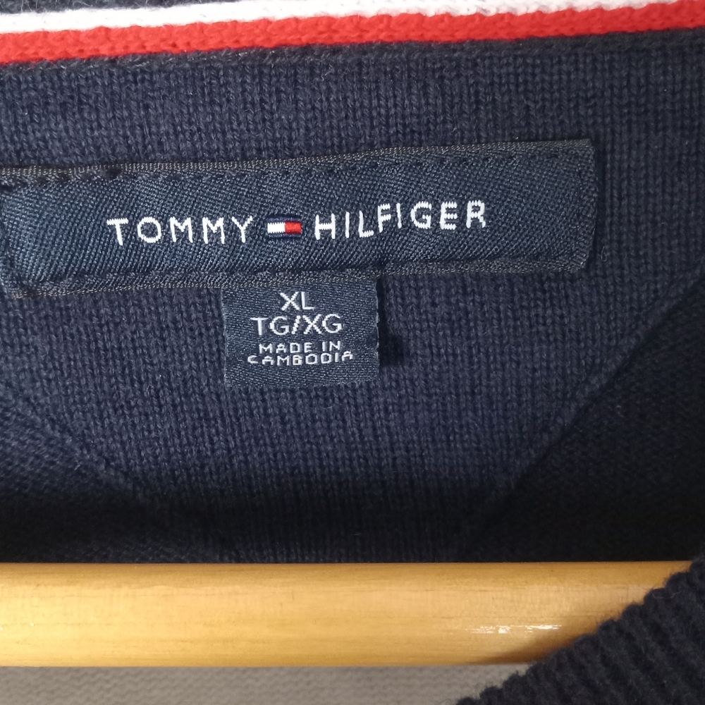 Tommy Hilfiger Navy and White Striped Sweater - Picture 3 of 4